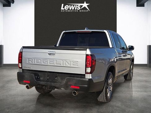 Used 2025 Honda Ridgeline RTL image 4