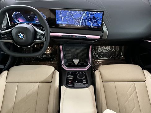 Used 2026 BMW X3 xDrive30i w/ Premium Package AWD/4WD image 3