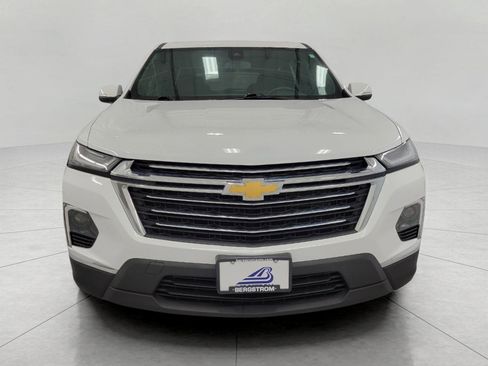 Used 2023 Chevrolet Traverse LT image 13