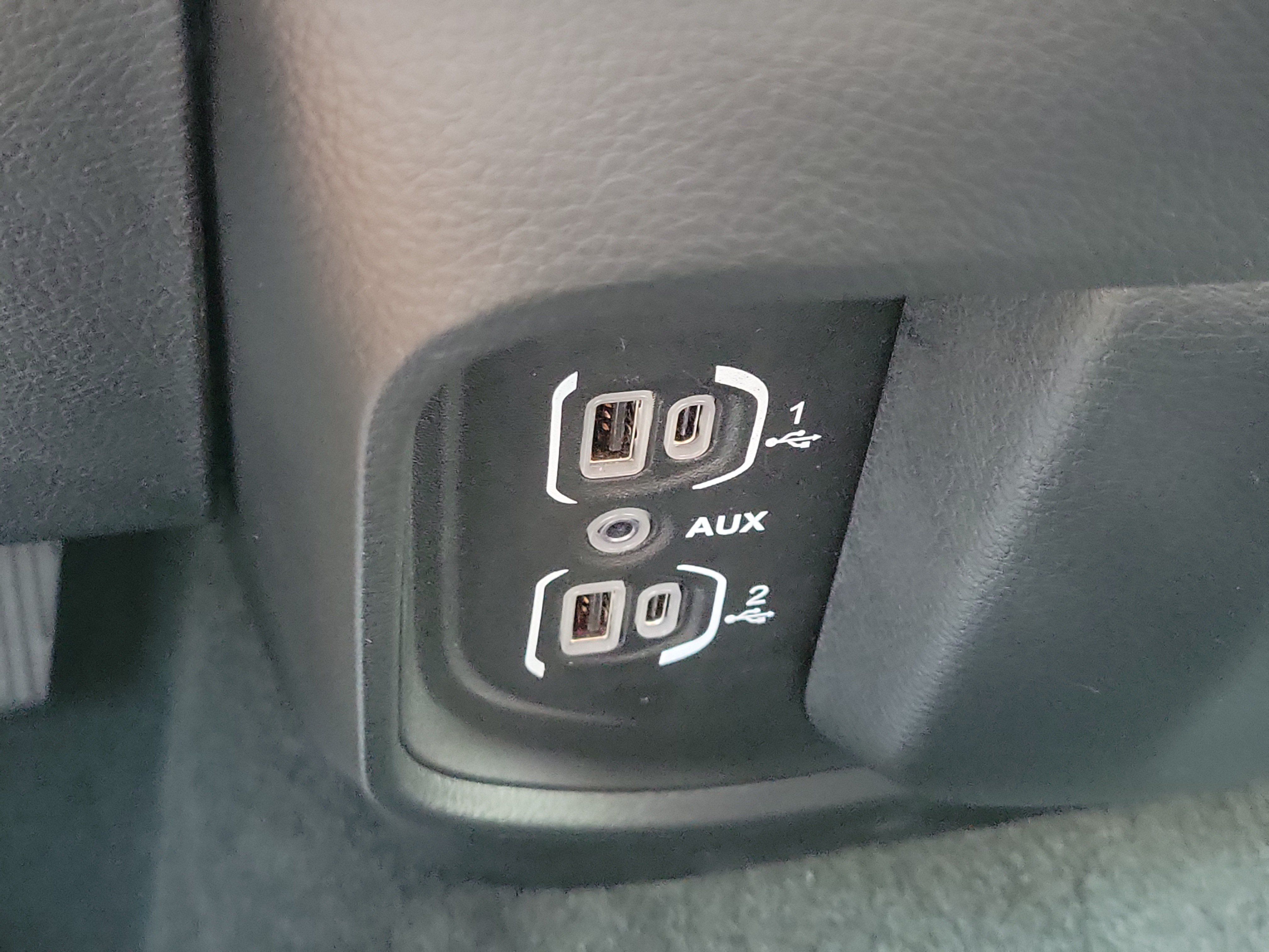 Used 2023 RAM 1500 Big Horn AWD/4WD image 23