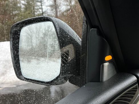 Used 2022 INFINITI QX80 Sensory w/ Cargo Package image 29