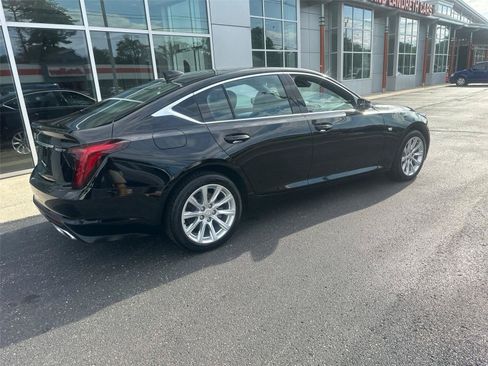 Used 2023 Cadillac CT5 Luxury w/ Sun And Sound Package AWD/4WD image 3