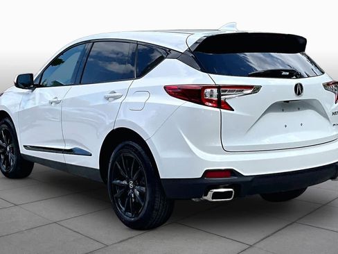 Used 2025 Acura RDX SH-AWD image 12