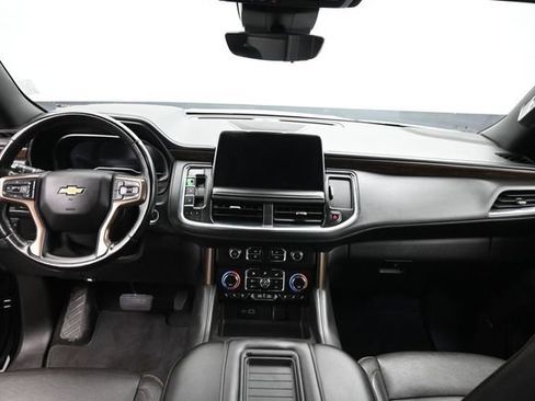 Used 2024 Chevrolet Suburban High Country AWD/4WD image 28