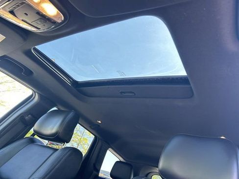 Used 2016 Jeep Grand Cherokee Limited image 38