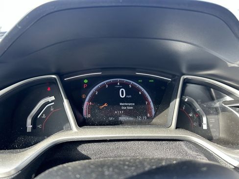 Used 2020 Honda Civic Sport image 18