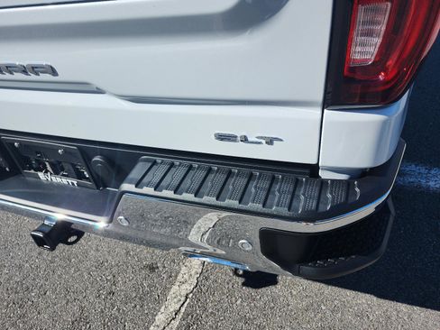 New 2026 GMC Sierra 1500 SLT w/ SLT Premium Plus Package image 4