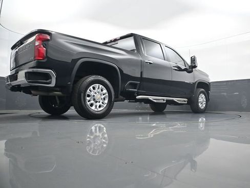 Used 2024 Chevrolet Silverado 2500 LTZ w/ LTZ Convenience Package AWD/4WD image 25