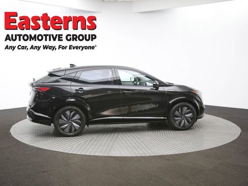 Used 2023 Nissan Ariya AWD image 42