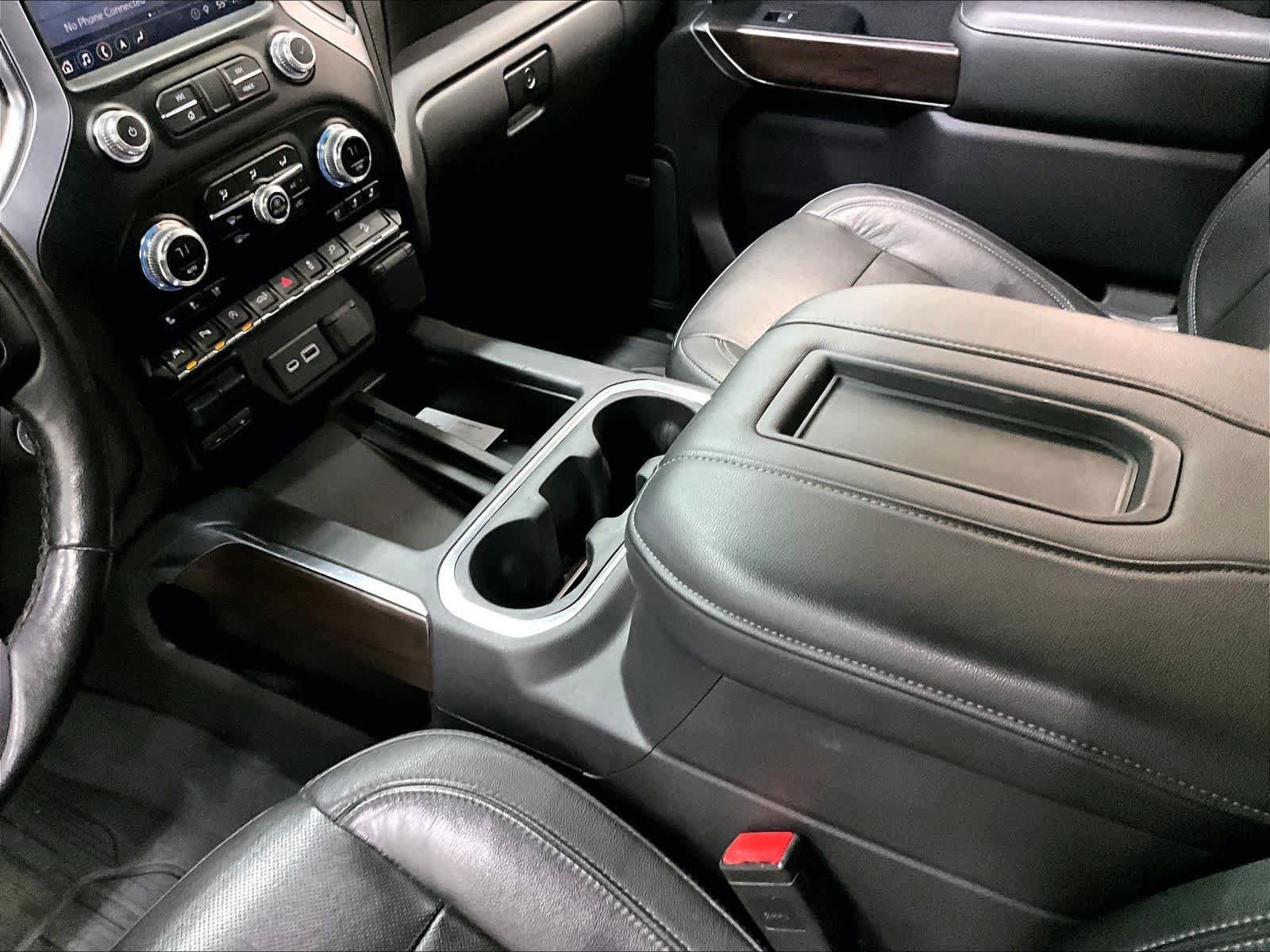 Used 2019 GMC Sierra 1500 SLT w/ SLT Premium Plus Package AWD/4WD image 18