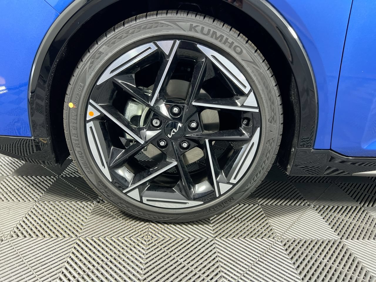 New 2026 Kia K4 GT-Line FWD image 13