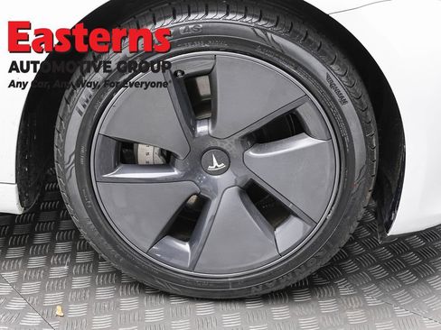 Used 2023 Tesla Model 3 Standard Range RWD image 25