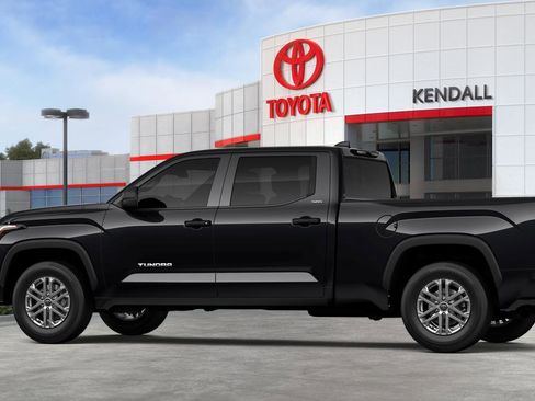 New 2026 Toyota Tundra SR5 AWD/4WD image 7