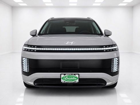 Used 2026 Hyundai Ioniq 9 Calligraphy AWD/4WD image 2