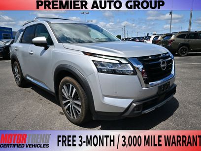 Used 2022 Nissan Pathfinder Platinum w/ Cargo Package