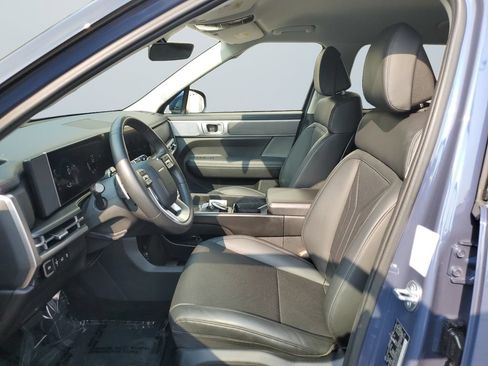 Used 2025 Hyundai Santa Fe SEL AWD/4WD image 9