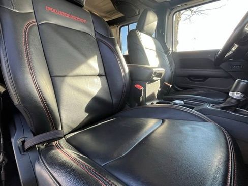 Used 2021 Jeep Wrangler Unlimited Rubicon w/ Uconnect 4C Nav & Sound Group image 31