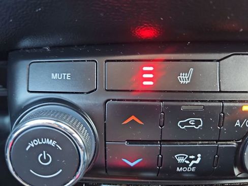 Used 2022 Dodge Durango GT AWD/4WD image 46