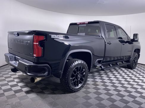 Certified 2025 Chevrolet Silverado 2500 LTZ w/ LTZ Plus Package AWD/4WD image 21