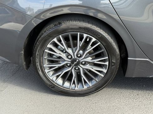 Used 2024 Kia Forte GT-Line w/ GT-Line Premium Package image 14