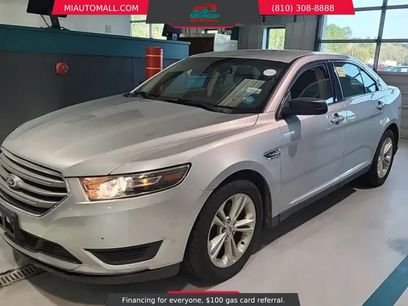 Used 2015 Ford Taurus SE