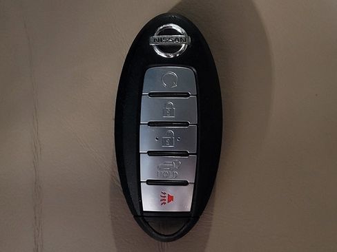 Used 2018 Nissan Armada SL w/ Premium Package image 32