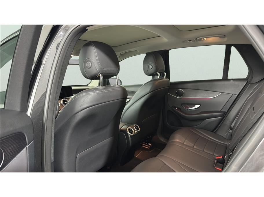 Used 2020 Mercedes-Benz GLC 300 image 14