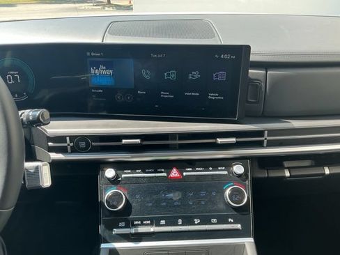 Certified 2026 Hyundai Santa Fe SEL AWD/4WD image 22
