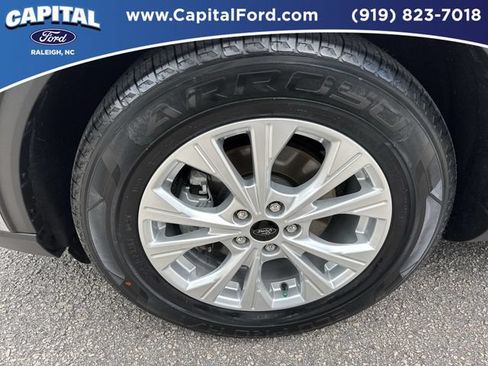 Certified 2023 Ford Escape Active w/ Tech Pack #1 FWD image 13