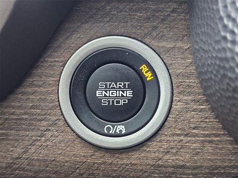 Used 2025 RAM 1500 Limited image 21