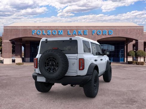 New 2026 Ford Bronco Badlands AWD/4WD image 8