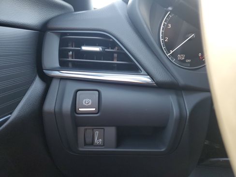 Certified 2025 Cadillac CT4 Premium Luxury image 17