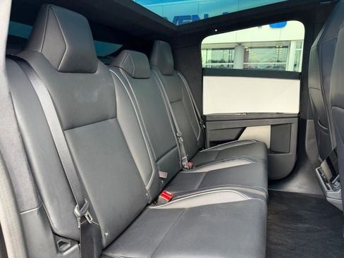 Used 2024 Tesla Cybertruck AWD Crew Cab image 25