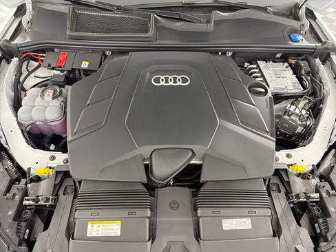 New 2026 Audi Q7 3.0T Premium Plus AWD/4WD image 24