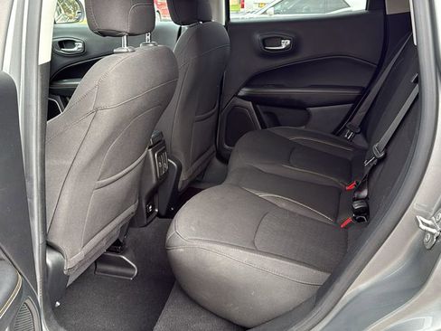 Used 2021 Jeep Compass Sport FWD image 15