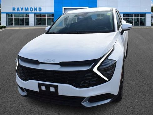 Used 2024 Kia Sportage EX FWD image 7