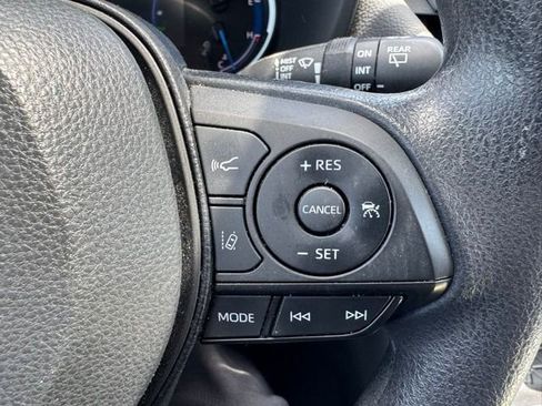 Certified 2023 Toyota RAV4 XLE AWD/4WD image 16