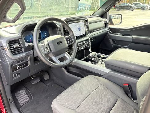 Certified 2025 Ford F150 XLT w/ Equipment Group 301A Standard image 6