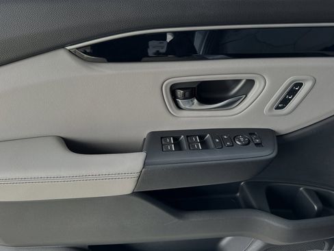 New 2025 Honda Pilot EX-L image 26