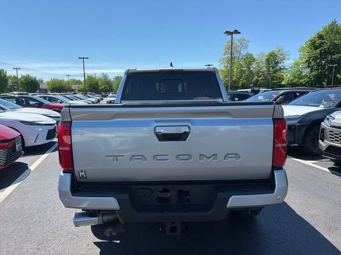 Certified 2024 Toyota Tacoma Limited w/ Limited Package (LT) AWD/4WD image 7
