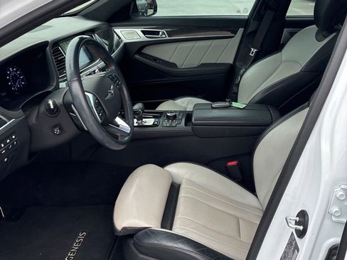 Used 2018 Genesis G80 3.3T Sport image 5