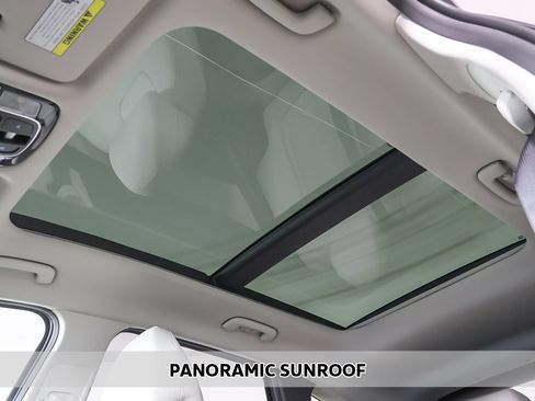 Certified 2025 Hyundai Tucson SEL AWD/4WD image 4