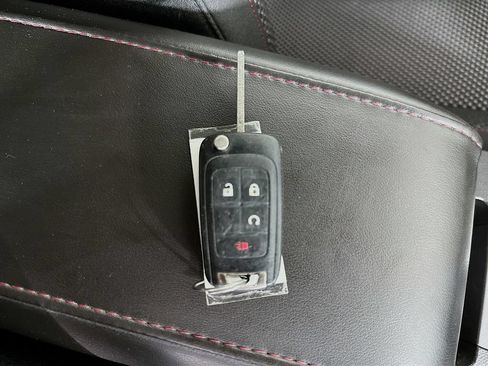 Used 2013 Chevrolet Equinox LT w/ Driver Convenience Package AWD/4WD image 35