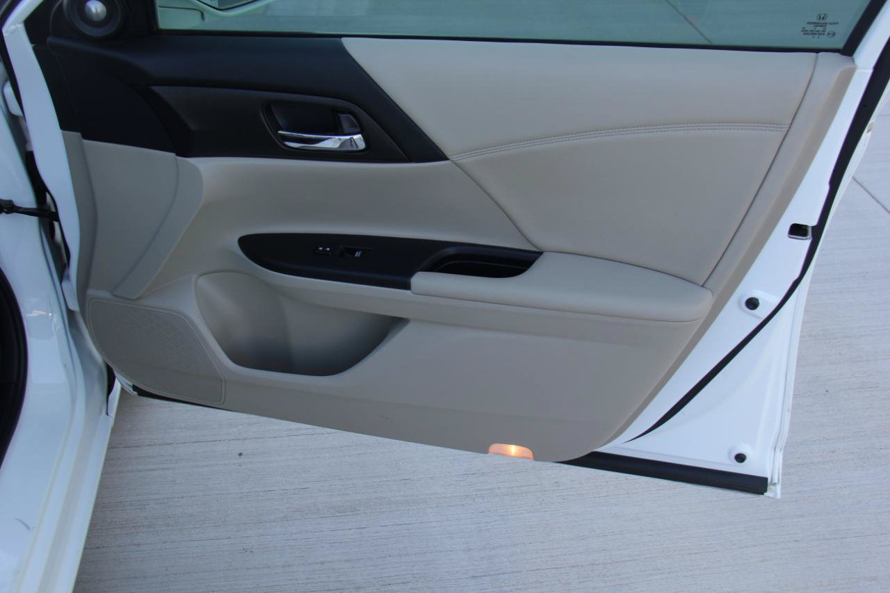 Used 2014 Honda Accord EX-L image 28