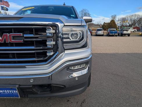 Used 2018 GMC Sierra 1500 SLT image 10