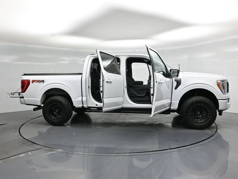 Used 2022 Ford F150 XLT w/ Equipment Group 302A High AWD/4WD image 4