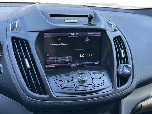 Used 2013 Ford Escape SE FWD image 18