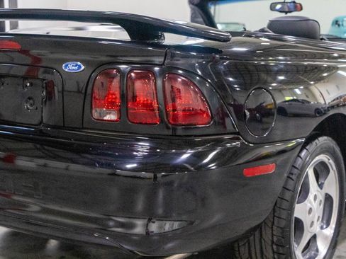 Used 1996 Ford Mustang Cobra RWD image 38