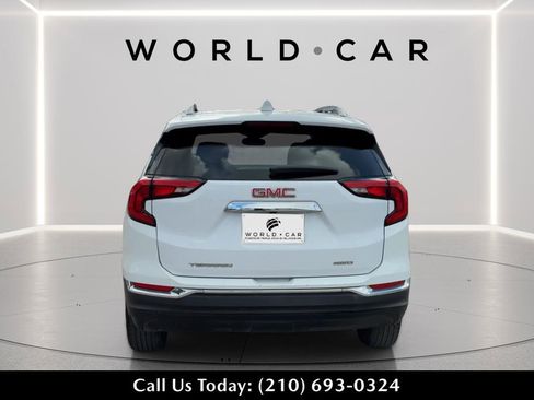 Used 2020 GMC Terrain SLT AWD/4WD image 4