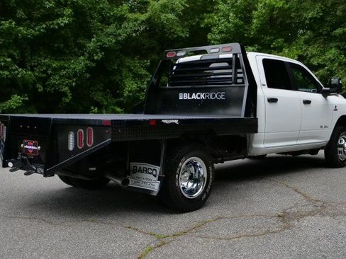 Used 2024 RAM 3500 SLT w/ Quick Order Package 2YG SLT AWD/4WD image 44